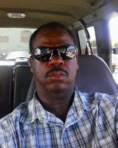 Man, 60. showme3680