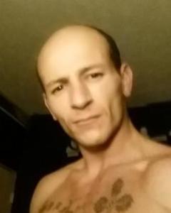 Man, 42. nidduhalas