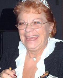 Woman, 80. dinney784