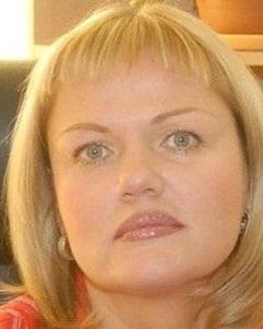 Woman, 48. Houghts88