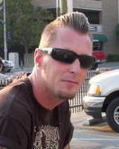 Man, 47. hooliganzhotro
