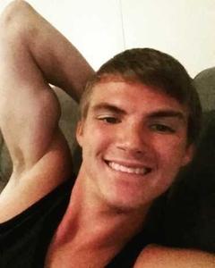 Man, 28. dewbear130046