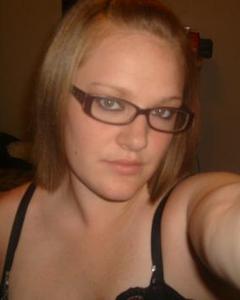 Woman, 34. Leann77