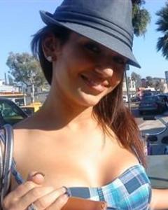 Woman, 47. lookingaround7