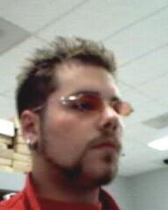 Man, 43. skitzo