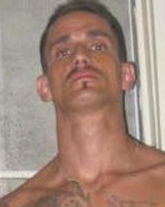 Man, 49. HUEROESL562ES