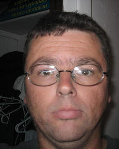 Man, 50. stillhear