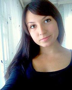 Woman, 47. falilv1