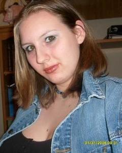 Woman, 36. Lovely_Liz673