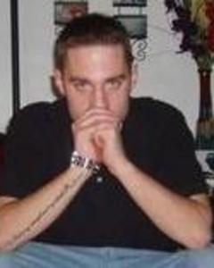 Man, 39. illamilla