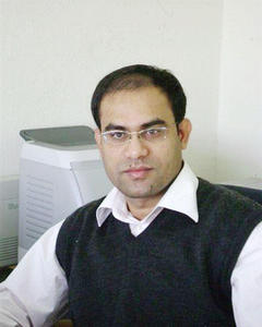 Man, 48. mamu07005
