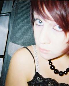 Woman, 36. minorthreat3