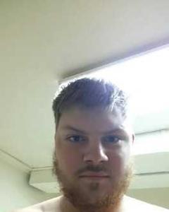 Man, 34. Legarmi