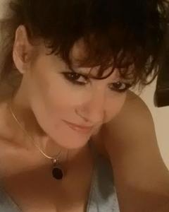 Woman, 63. Lexus0580
