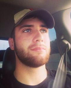 Man, 34. Charlie_Br2682
