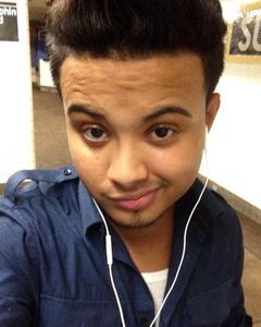 Man, 33. Prettyboyjohny