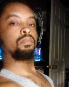 Man, 37. JReal25