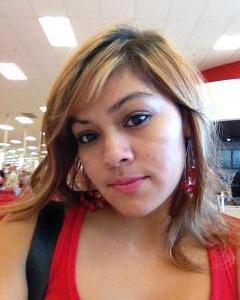 Woman, 37. queenN008820