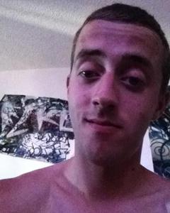 Man, 32. Goldballz1