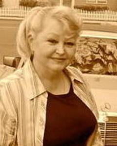 Woman, 68. ana1225301