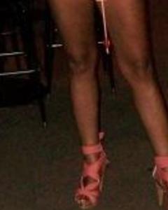 Woman, 60. cinniaa