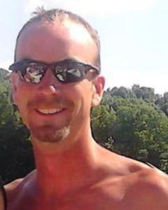 Man, 43. Jonzen4life