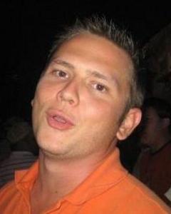 Man, 43. cyaden
