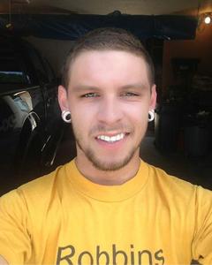 Man, 34. Dlangham