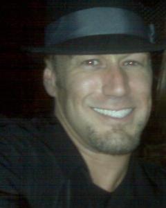 Man, 48. EvDawgHunt