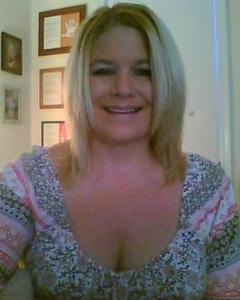 Woman, 57. kimredrose1
