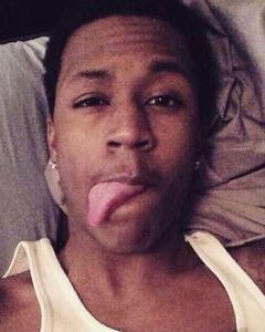 Man, 30. OfficialQuan