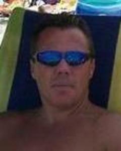 Man, 59. walkingaloneda