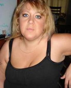 Woman, 46. YELLOW69910