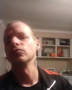 Man, 47. risk3733