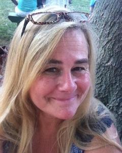 Woman, 65. Sharron7751
