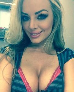 Woman, 46. Monica5673