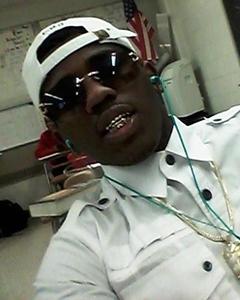 Man, 29. tray1017881
