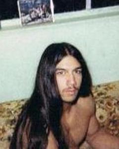 Man, 54. Kamandie