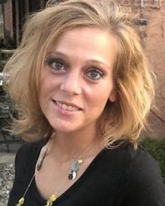 Woman, 37. ceiara