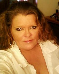 Woman, 57. Keyslml0069
