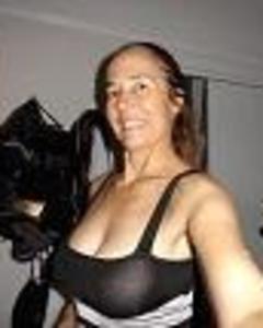 Woman, 67. Inspectruss