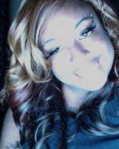Woman, 34. esha222183