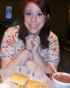Woman, 35. mayaelyse