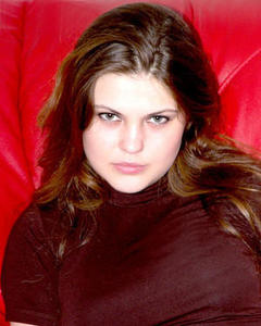 Woman, 44. Sade_Weber