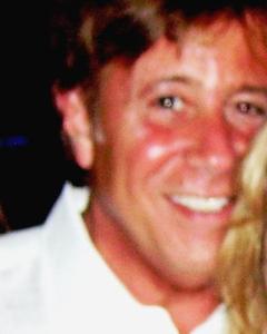 Man, 66. fundimples