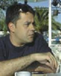 Man, 57. Luvframe