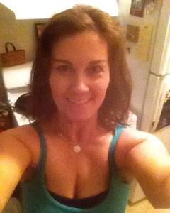Woman, 47. Laurajaney