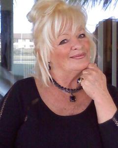 Woman, 75. Laura4129