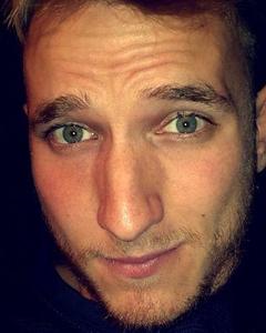 Man, 34. Slowyourroll