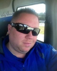 Man, 47. Junior3672